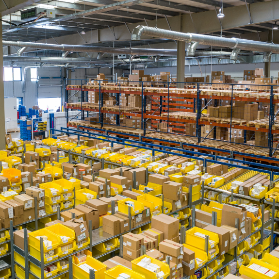 Choosing the Right Storage Equipment for Your Needs