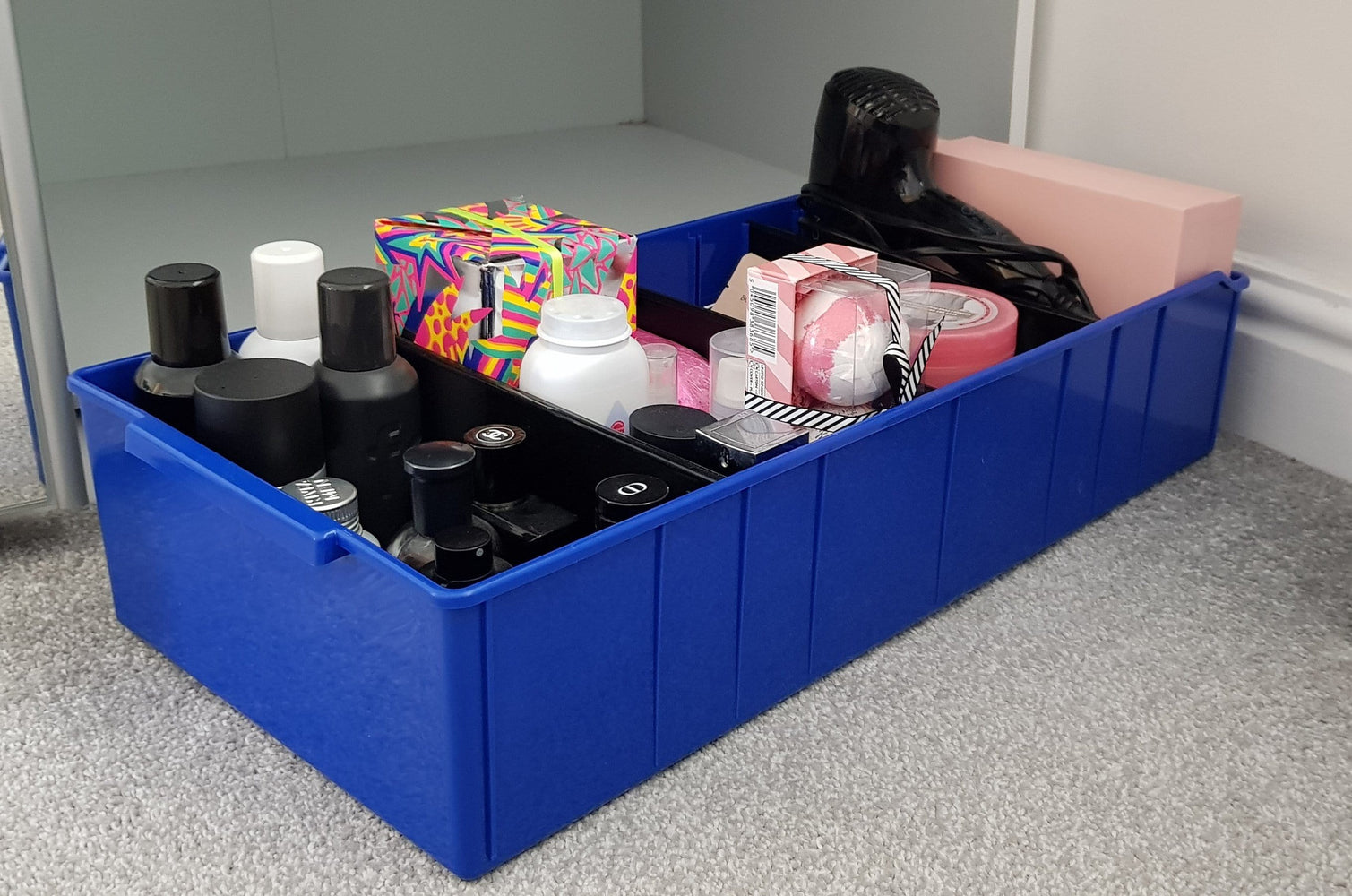 Large Plastic Storage Box Wardrobe & Cupboard Cosmetic Organiser Container 135mm H, 604 (615x220x135), Filstorage